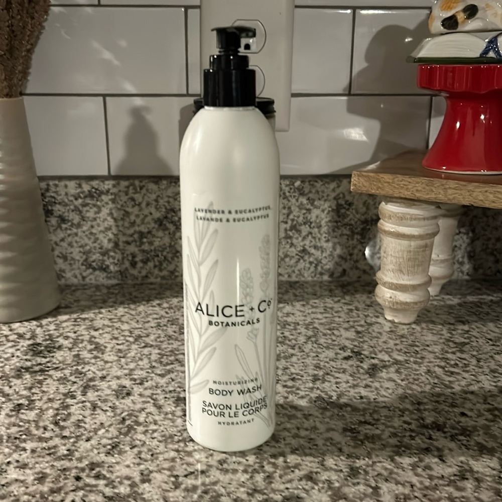 COPY - New Alice + Co Lavender & Eucalyptus Shower Gel 12 oz